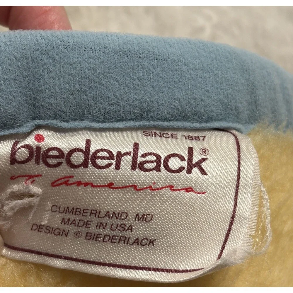 Vintage Biederlack Country Goose Blanket Blue White 70x55 USA Cottage Farmhouse